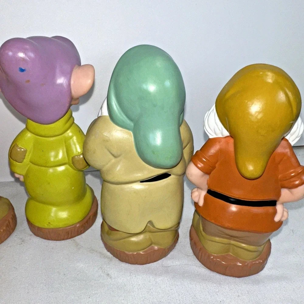 Vintage Complete set of Disney Seven Dwarfs Vinyl Rubber Squeaky toys 5.5